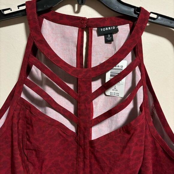 NWT Torrid Leopard Bengaline High Neck Cage Front Peplum Top-  Size 3X (22-24) - Picture 5 of 8
